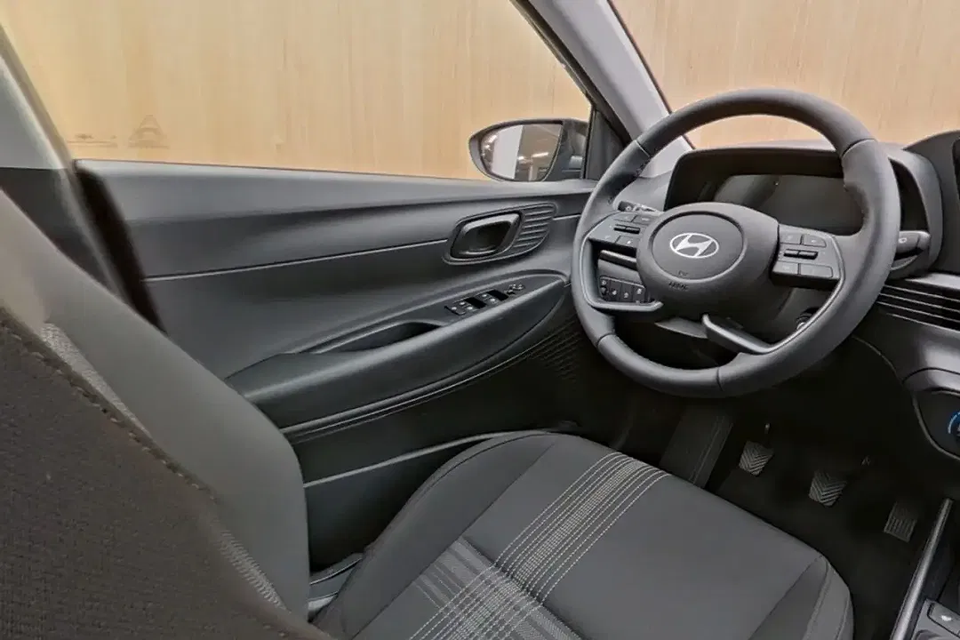 Hyundai i20 - Thumbnail 4