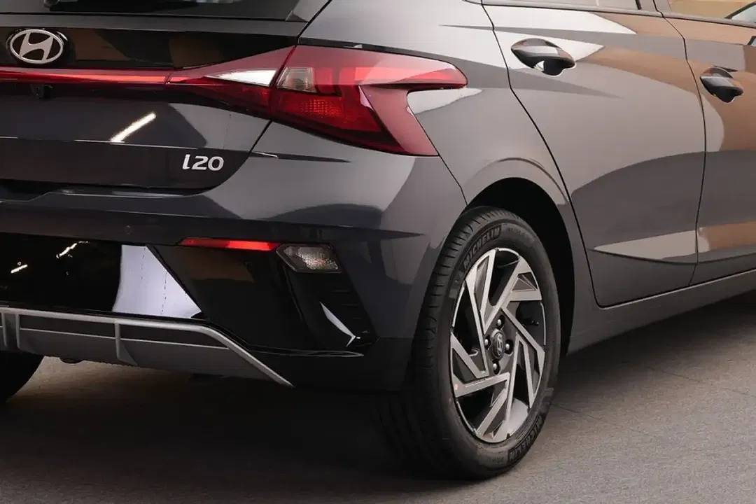 Hyundai i20 - Thumbnail 8