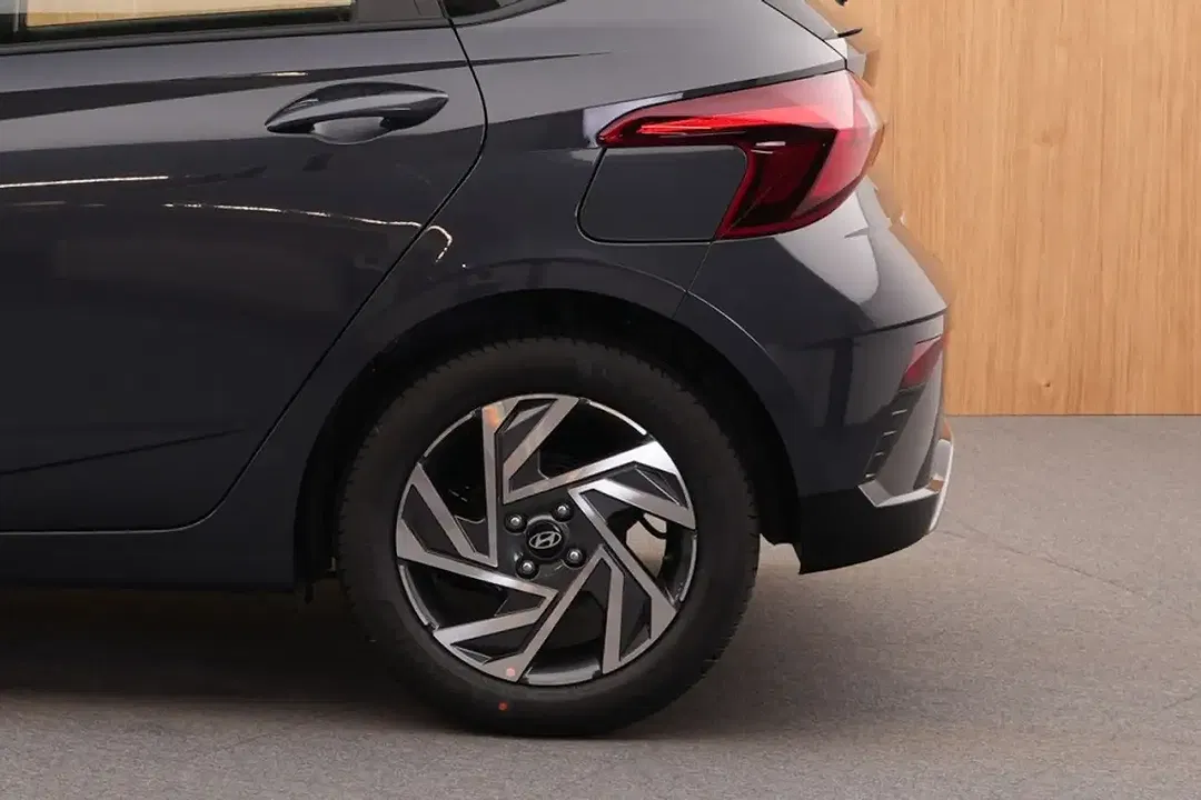 Hyundai i20 - Thumbnail 9