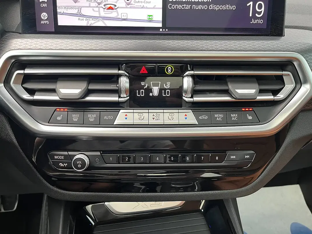 BMW X3 - Thumbnail 15