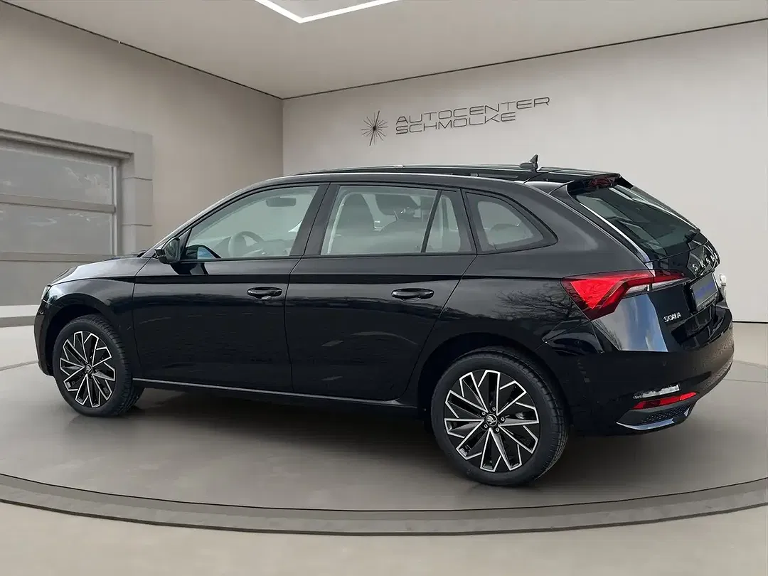 Skoda Scala - Thumbnail 3