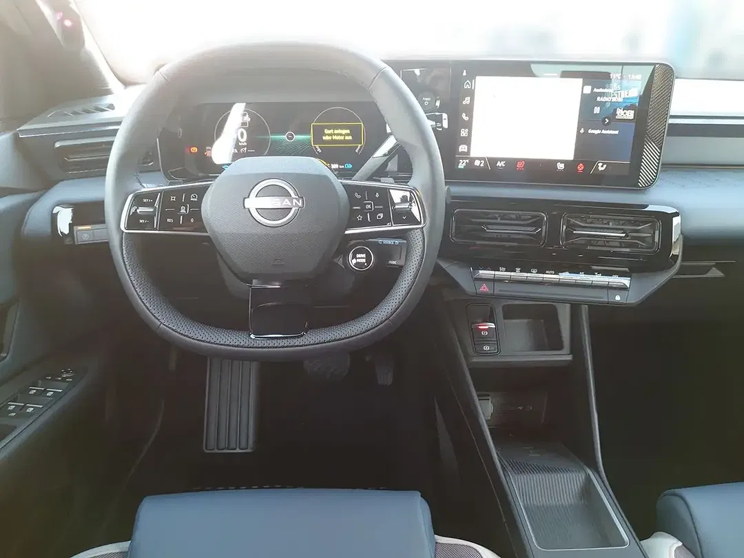 Nissan Micra - Thumbnail 10