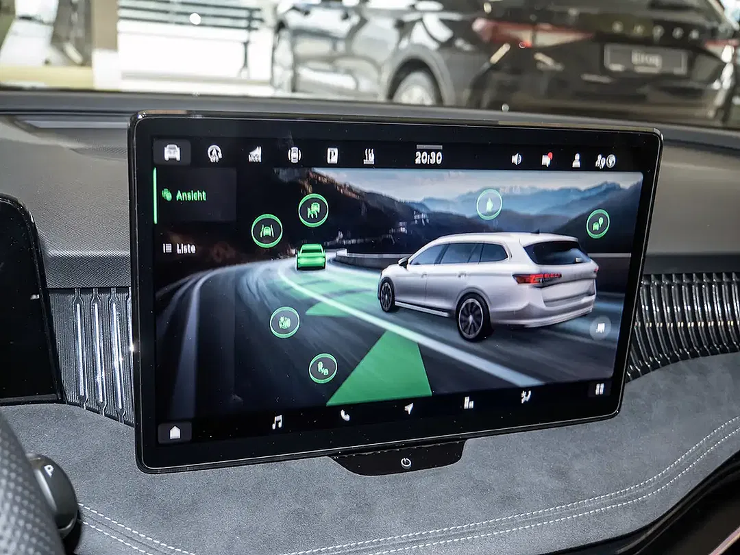 Skoda Superb - Thumbnail 9