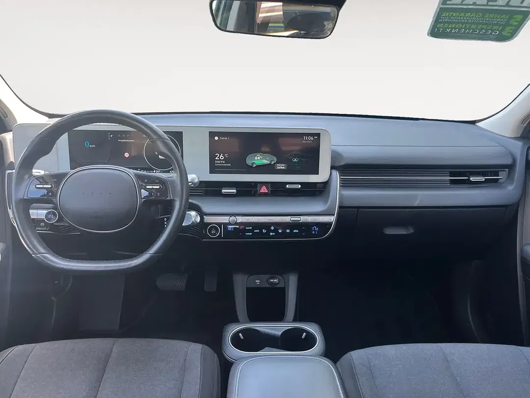 Hyundai IONIQ 5 - Thumbnail 11