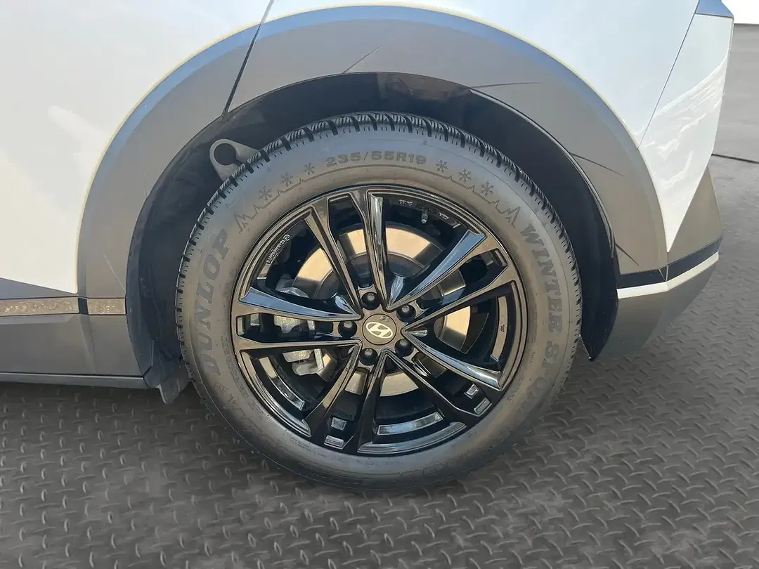 Hyundai IONIQ 5 - Thumbnail 15