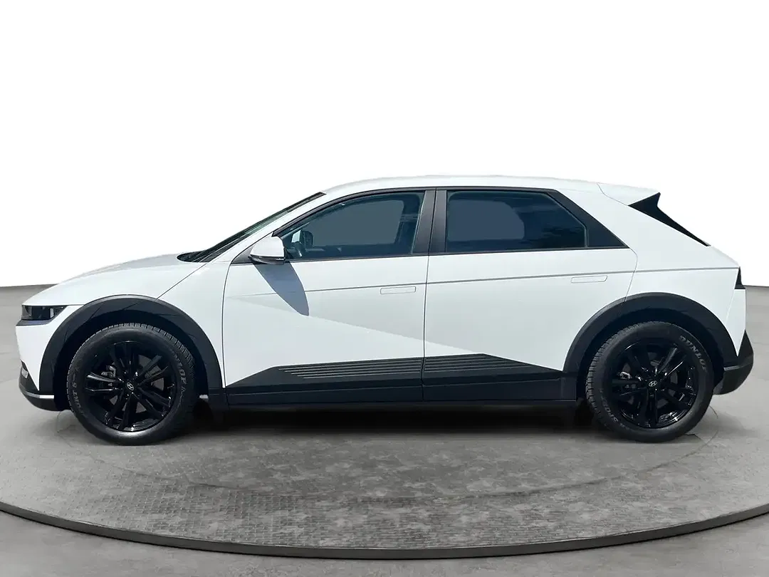 Hyundai IONIQ 5 - Thumbnail 2