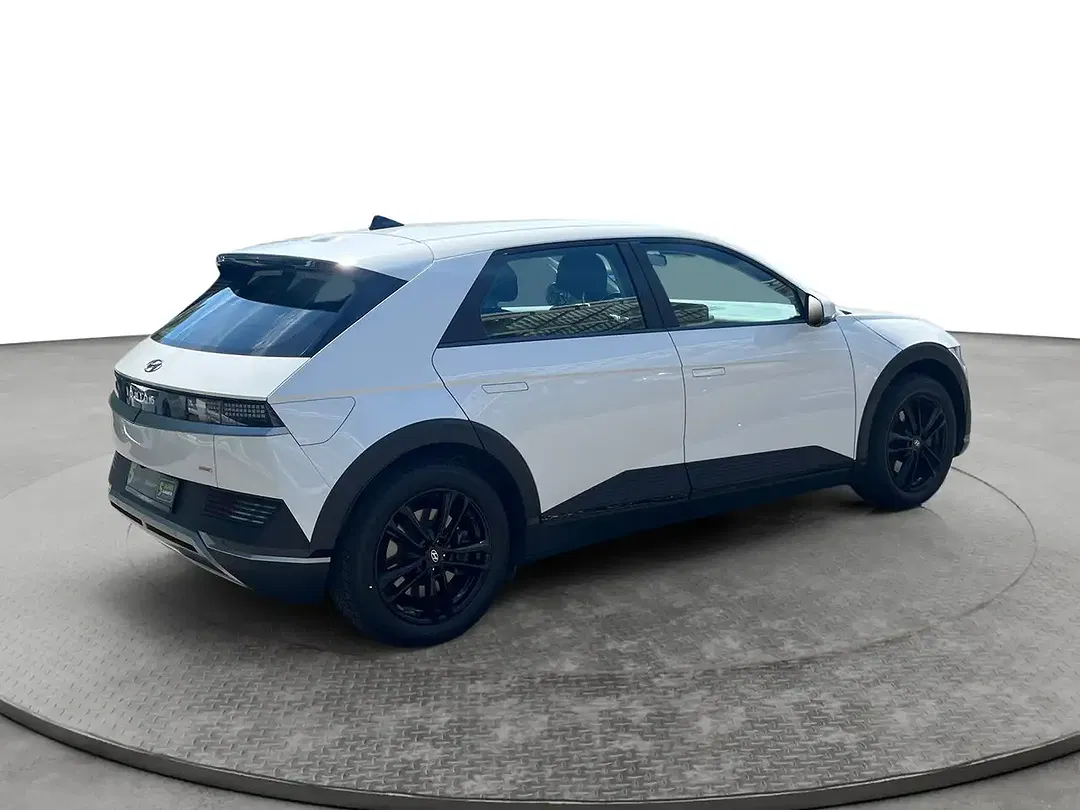 Hyundai IONIQ 5 - Thumbnail 6