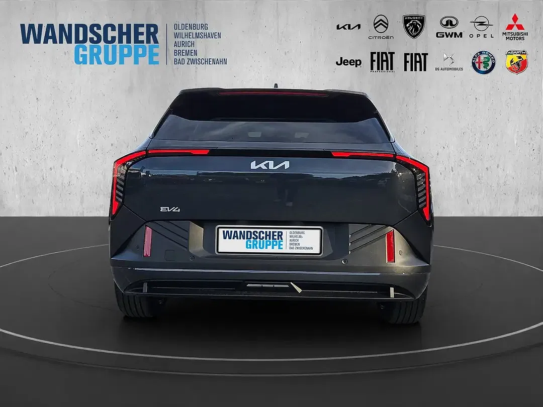 Kia EV4 - Thumbnail 4