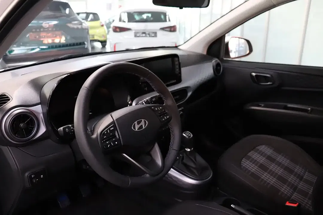 Hyundai i10 - Thumbnail 8