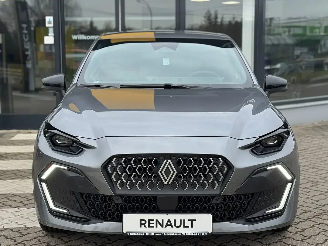 Renault Clio - Thumbnail 2