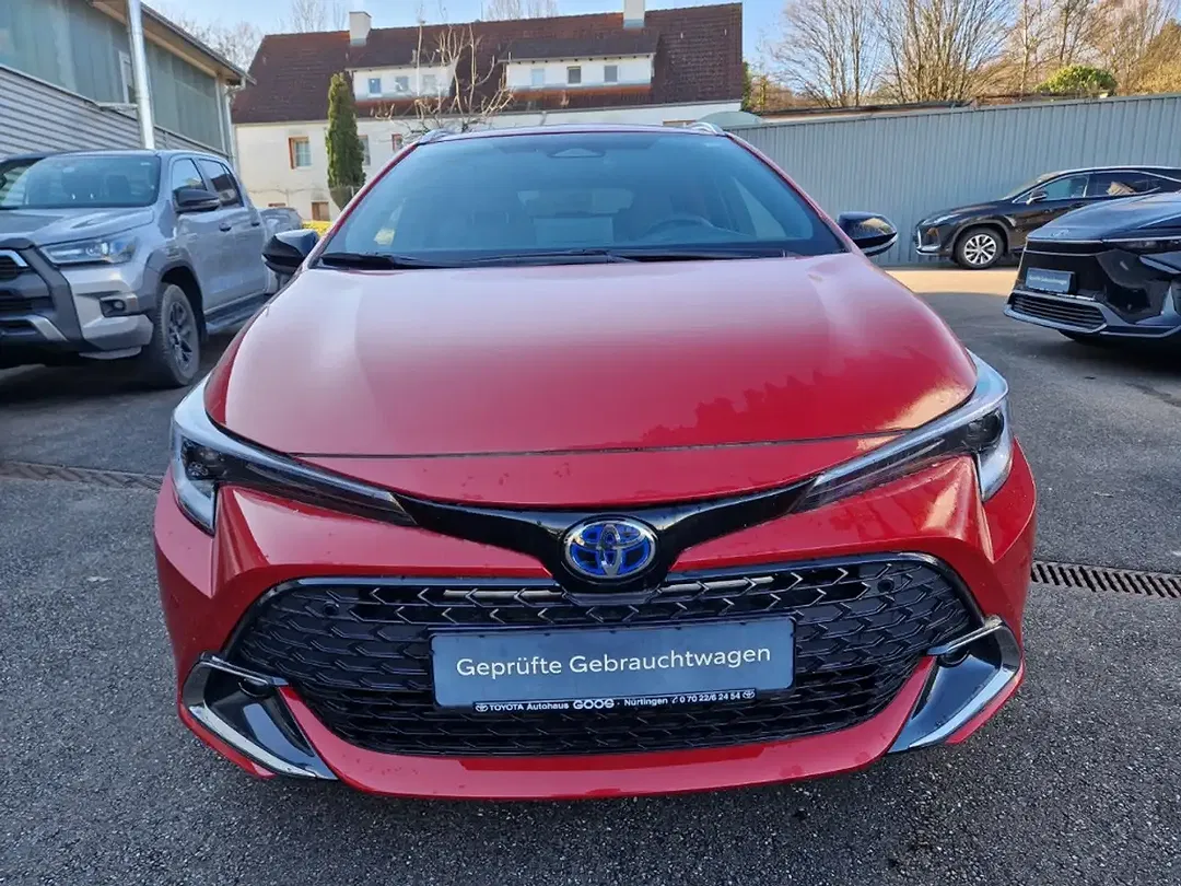 Toyota Corolla - Thumbnail 8