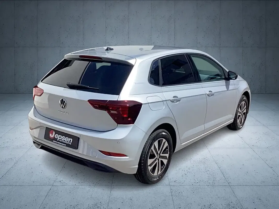 Volkswagen Polo - Thumbnail 5