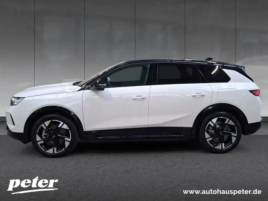 Opel Grandland - Thumbnail 1