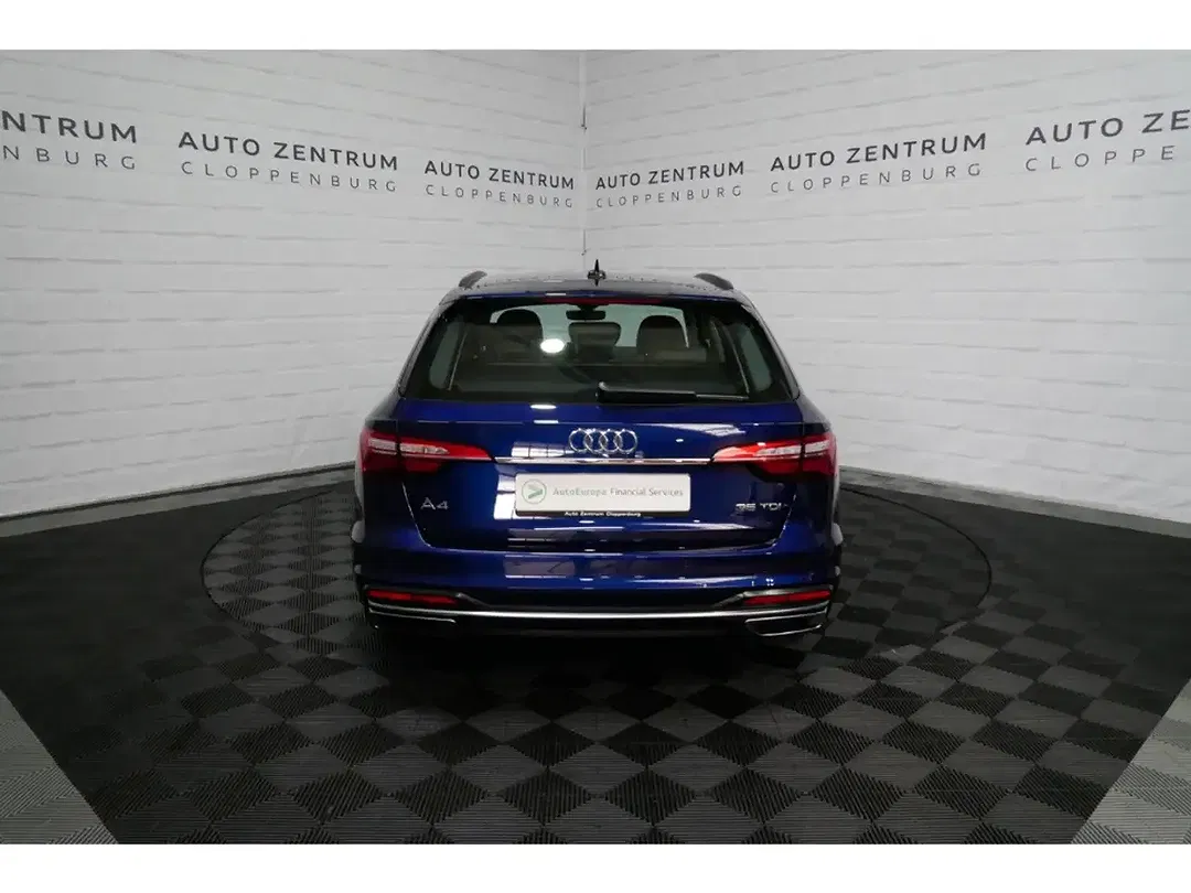 Audi A4 - Thumbnail 4