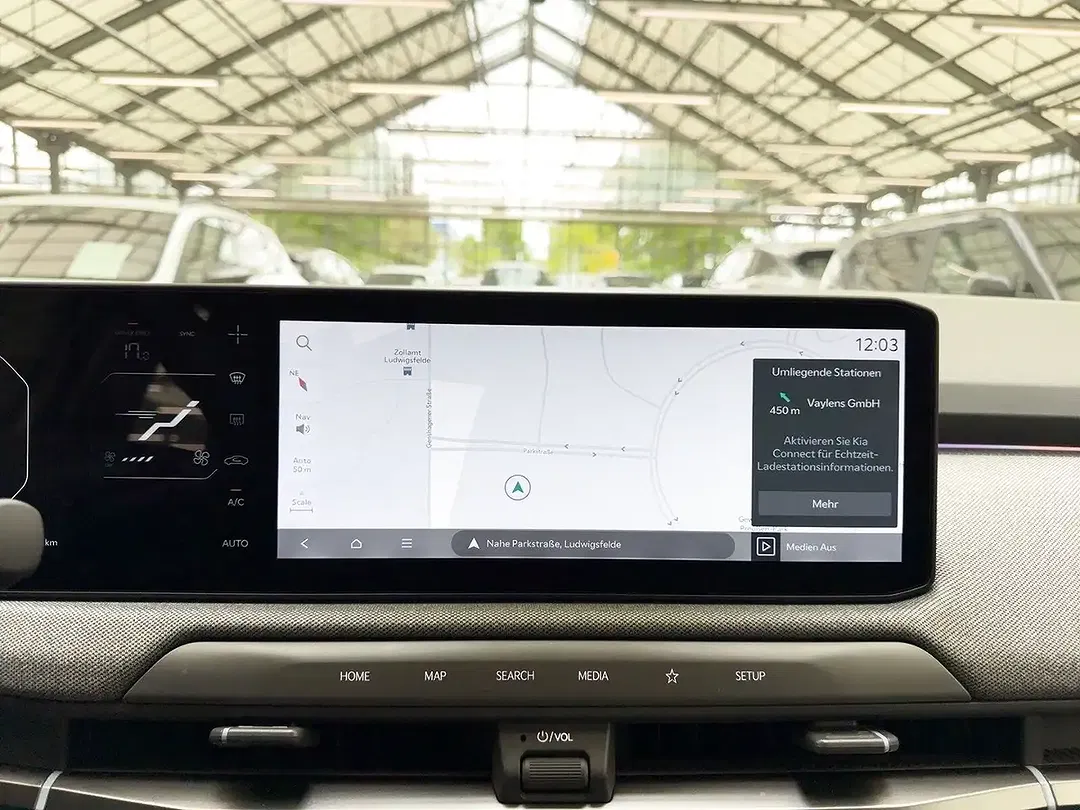 Kia EV3 - Thumbnail 12