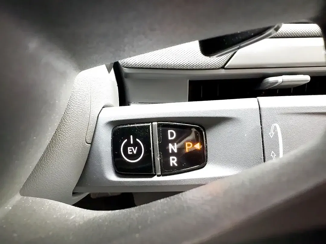 Kia EV3 - Thumbnail 13