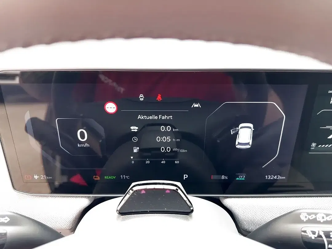Kia EV3 - Thumbnail 7