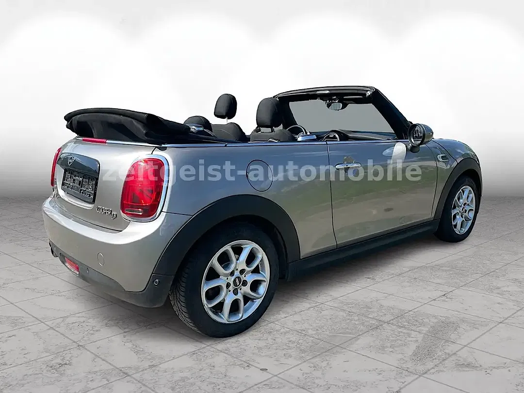 MINI Cooper Cabrio - Thumbnail 7