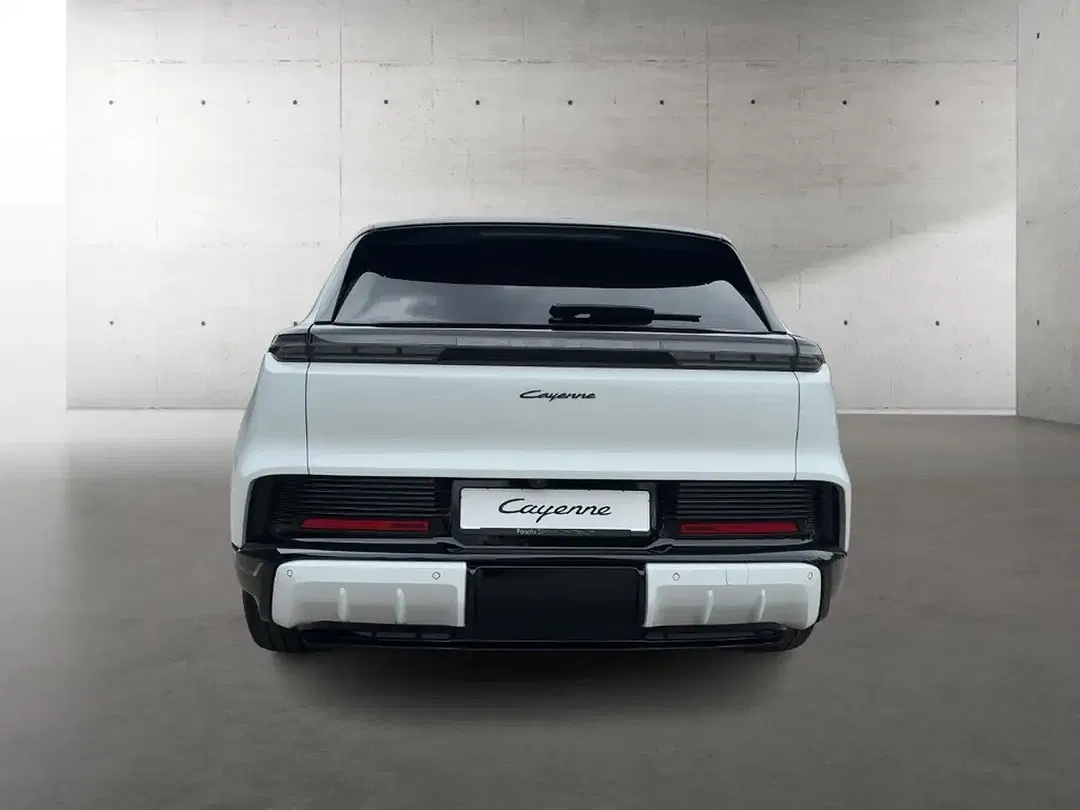 Porsche Cayenne - Thumbnail 4
