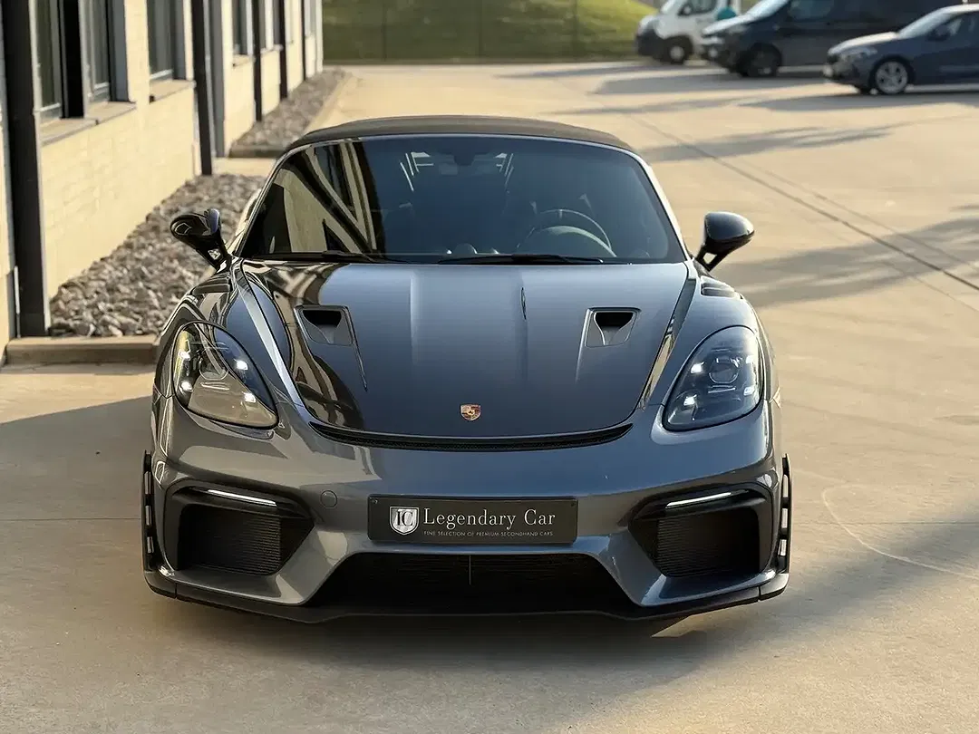Porsche 718 Spyder - Thumbnail 3