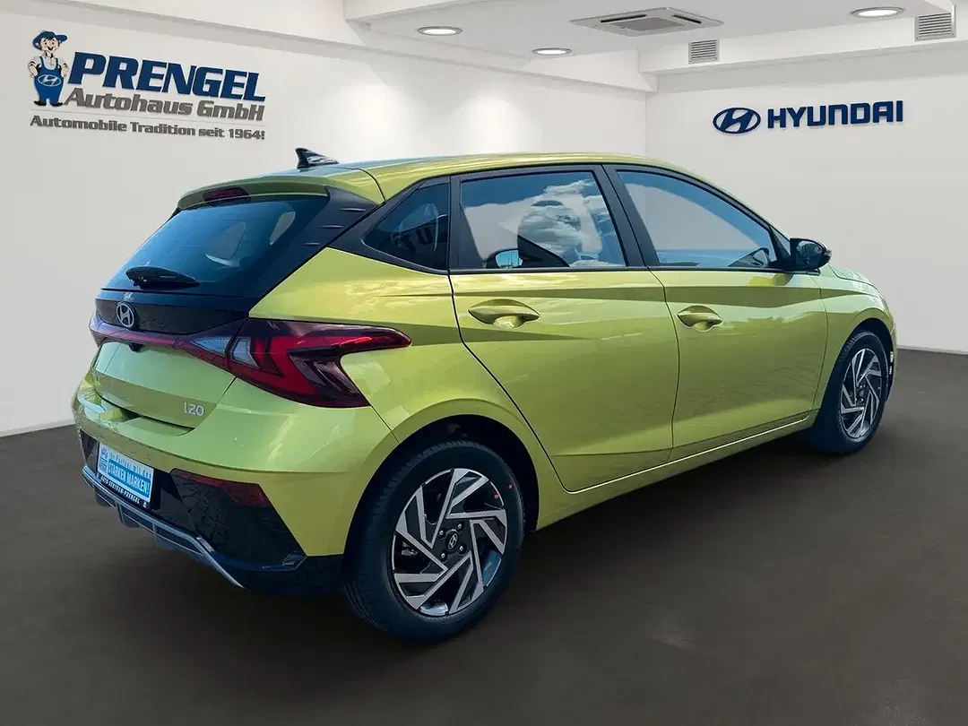 Hyundai i20 - Thumbnail 3