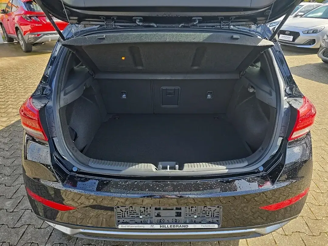 Hyundai i30 - Thumbnail 12