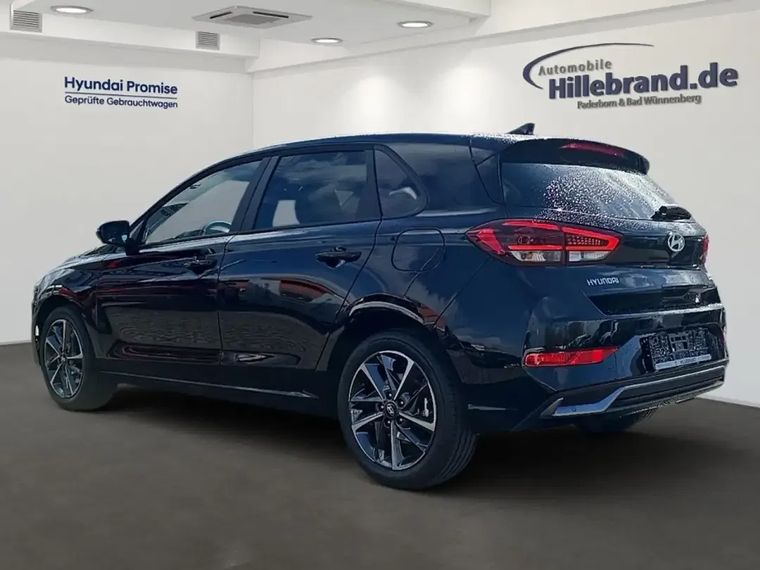 Hyundai i30 - Thumbnail 4