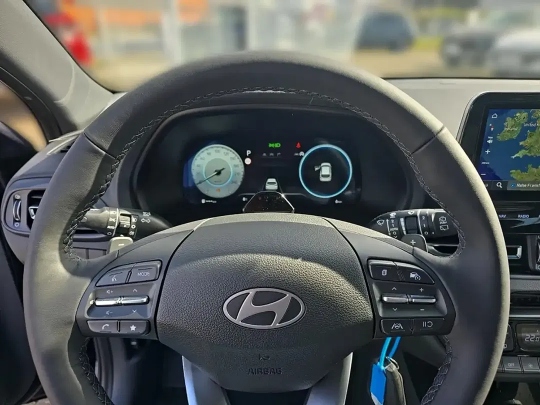 Hyundai i30 - Thumbnail 8