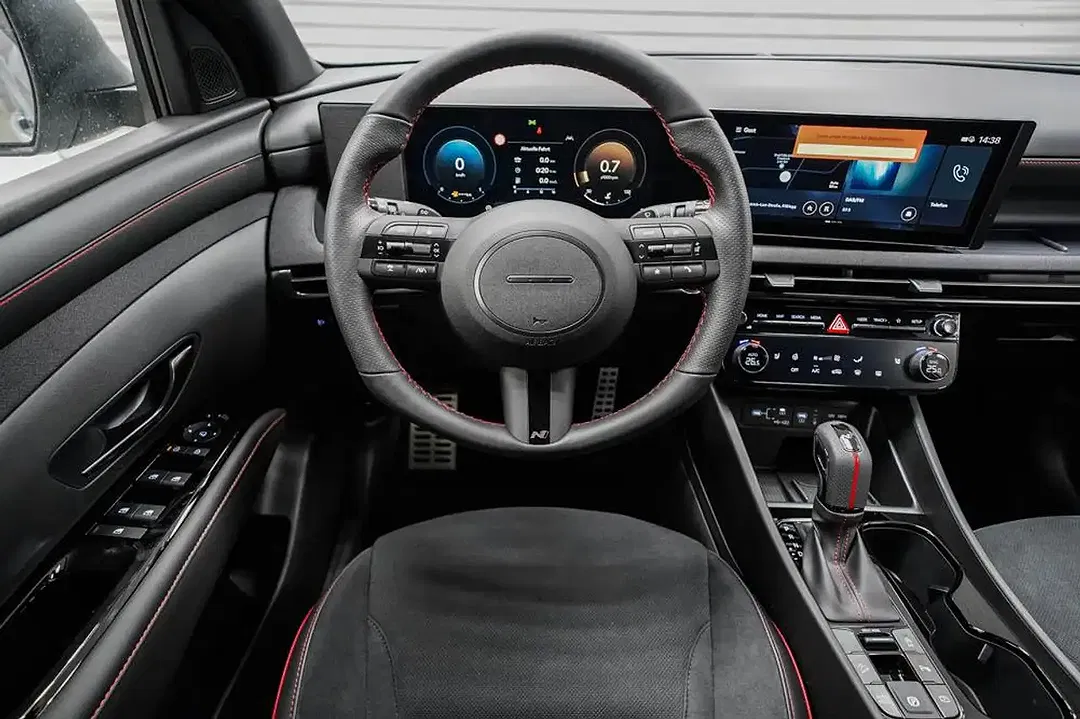Hyundai TUCSON - Thumbnail 8