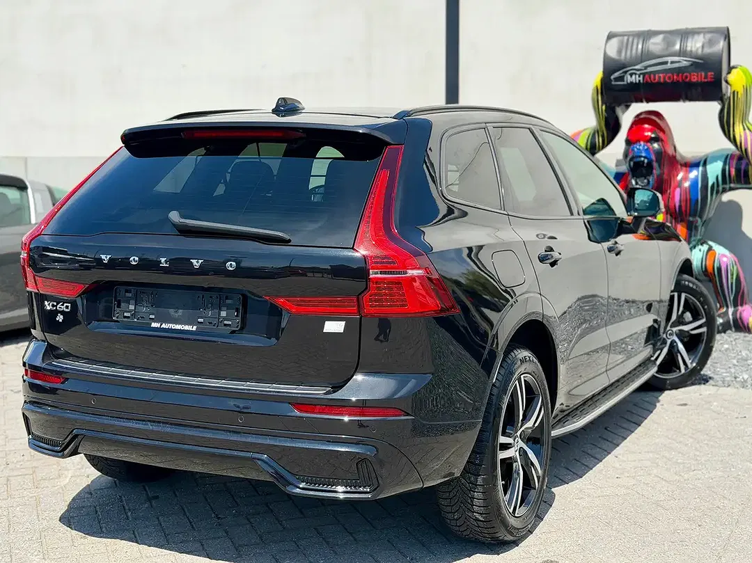 Volvo XC60 - Thumbnail 2
