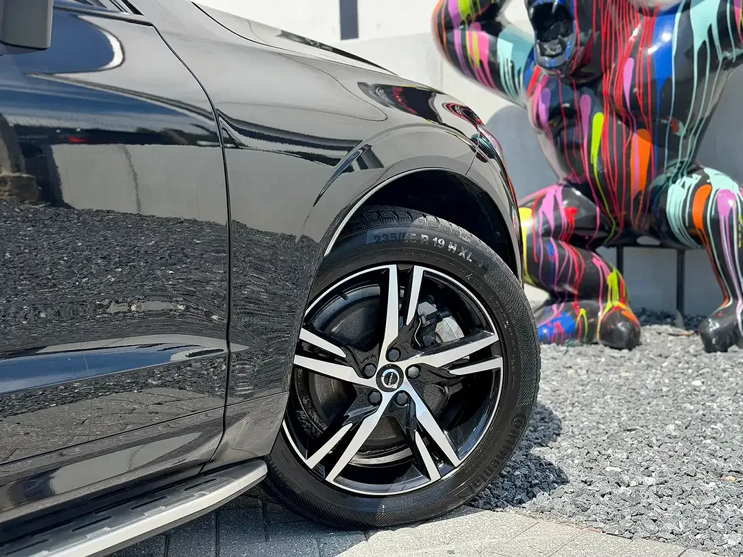 Volvo XC60 - Thumbnail 9