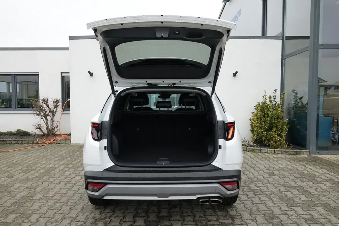 Hyundai TUCSON - Thumbnail 7