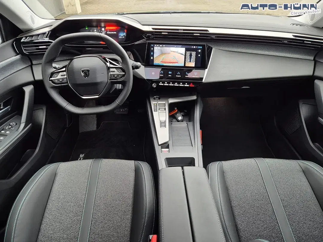 Peugeot 308 - Thumbnail 10
