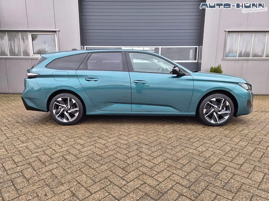 Peugeot 308 - Thumbnail 6