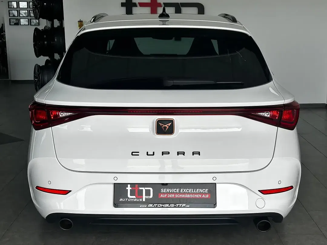 CUPRA Leon - Thumbnail 6