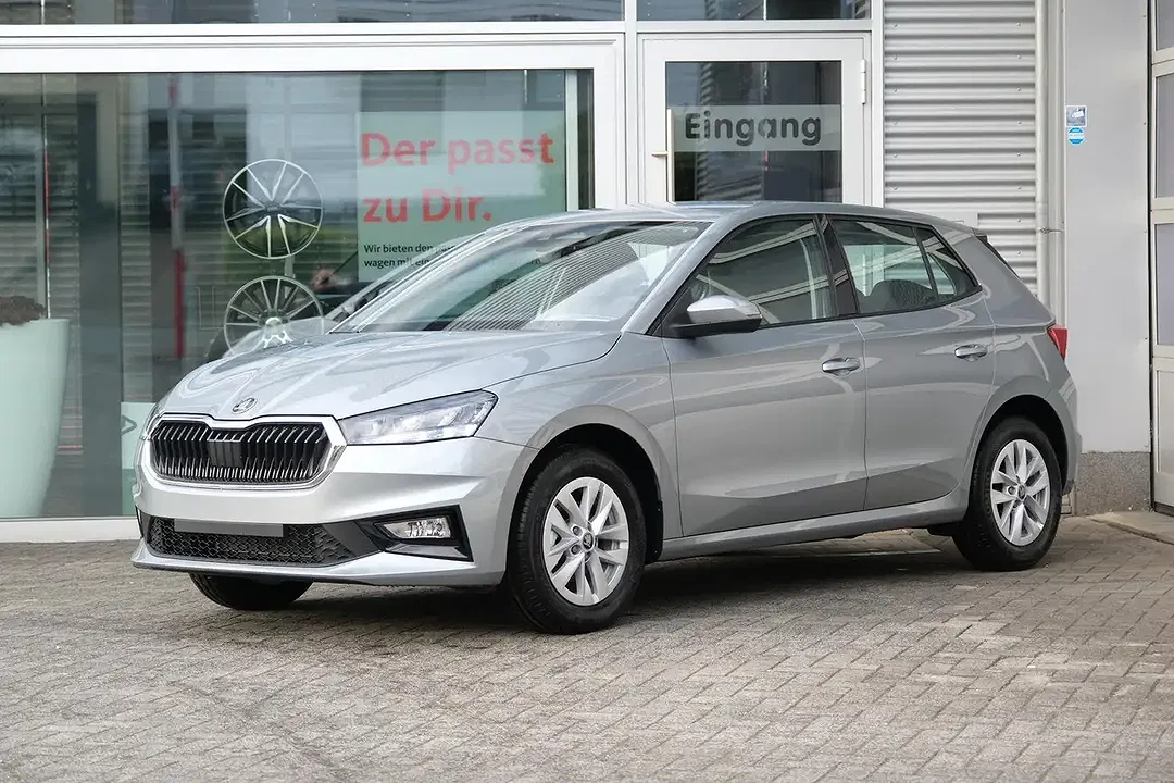 Skoda Fabia - Thumbnail 1