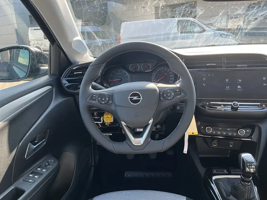Opel Corsa - Thumbnail 10
