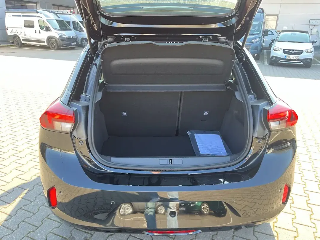 Opel Corsa - Thumbnail 4