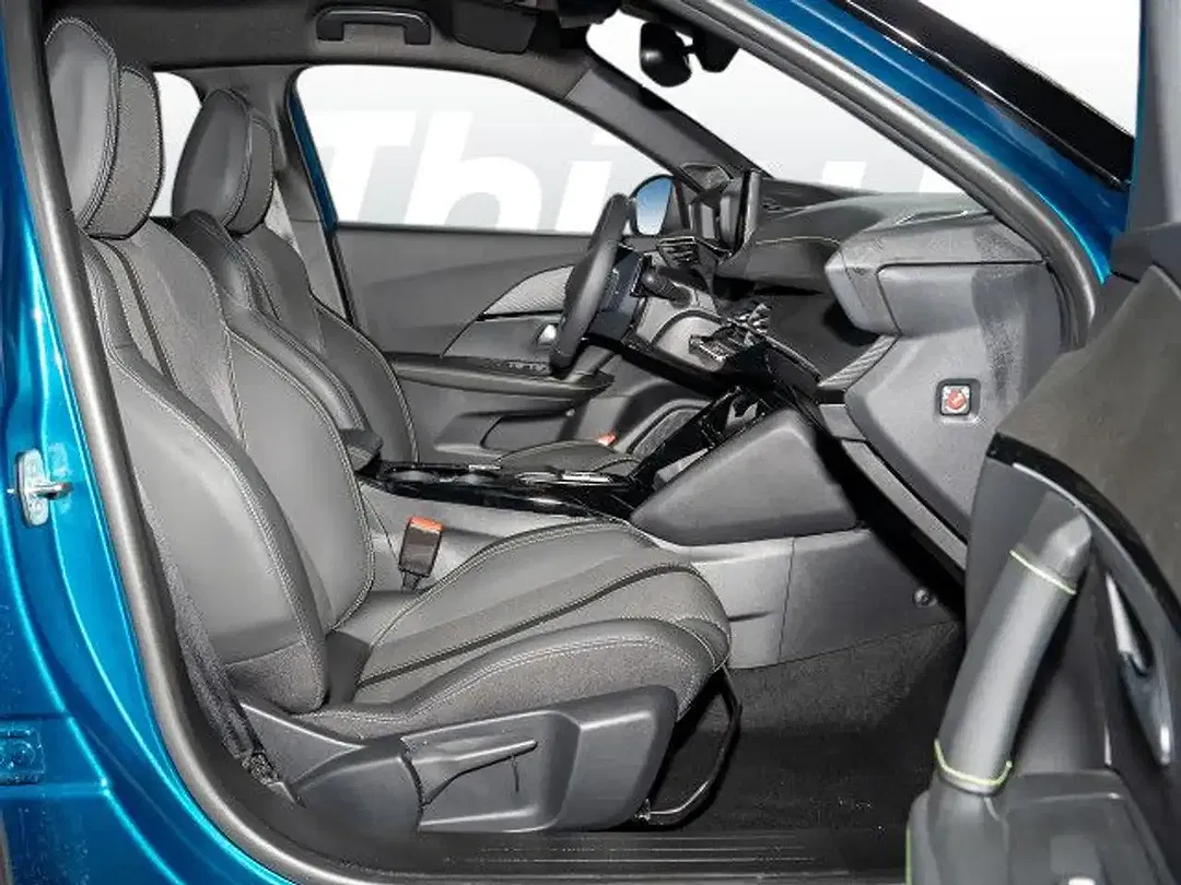 Peugeot 2008 - Thumbnail 3