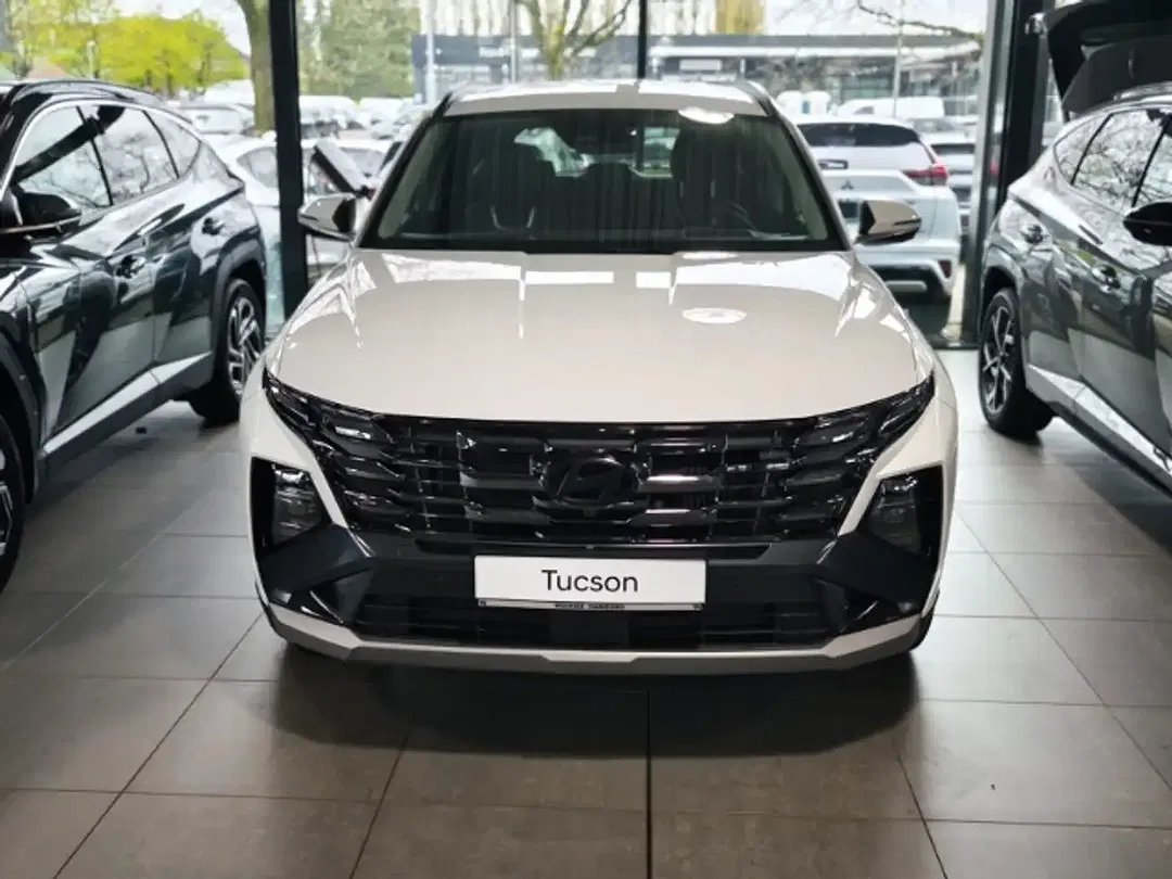 Hyundai TUCSON - Thumbnail 2