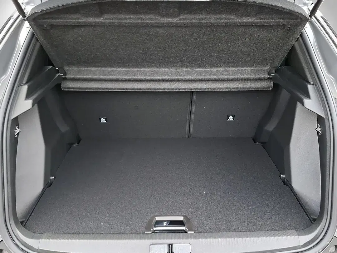 Peugeot 2008 - Thumbnail 5