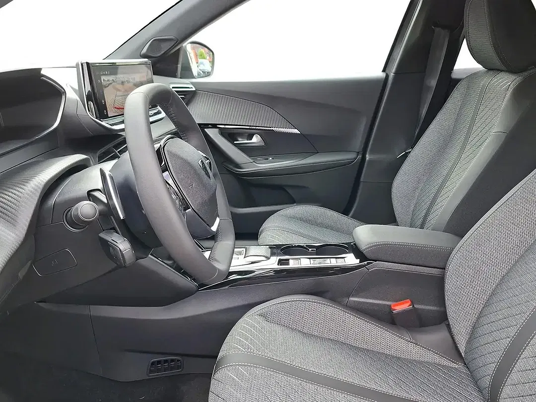Peugeot 2008 - Thumbnail 7