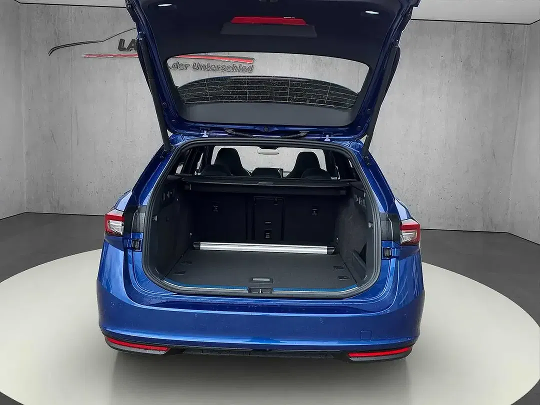 Skoda Superb - Thumbnail 14