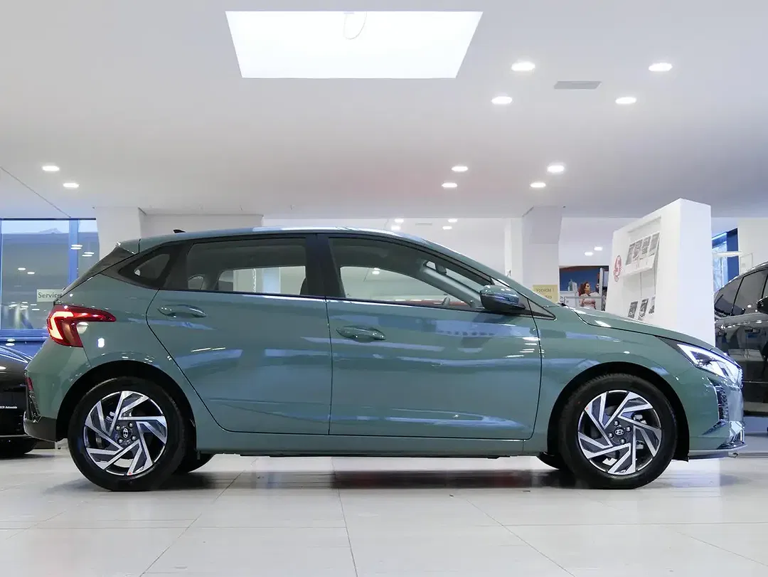 Hyundai i20 - Thumbnail 10