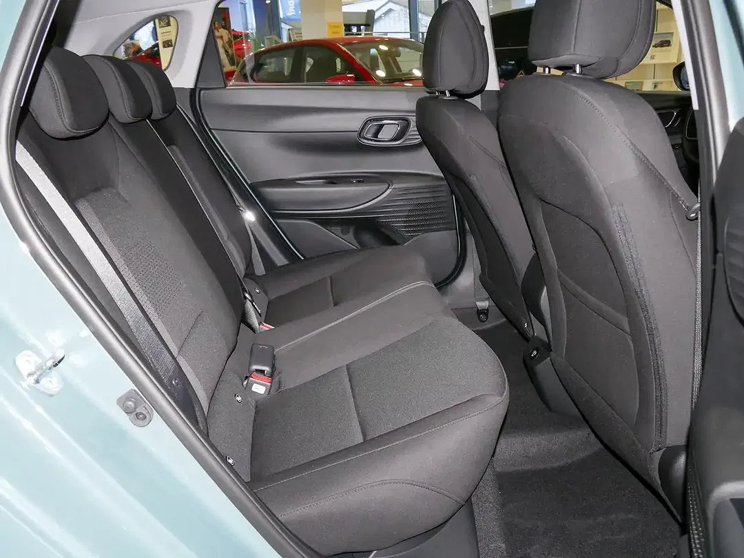 Hyundai i20 - Thumbnail 8