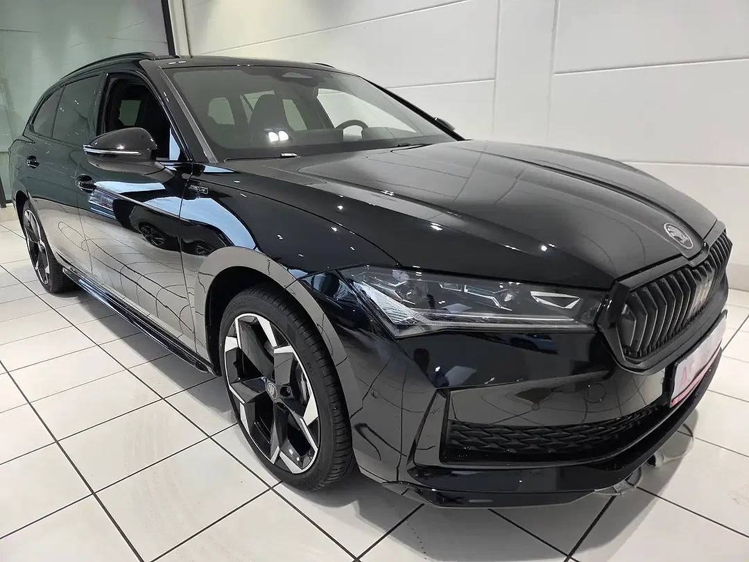 Skoda Superb - Afbeelding 1