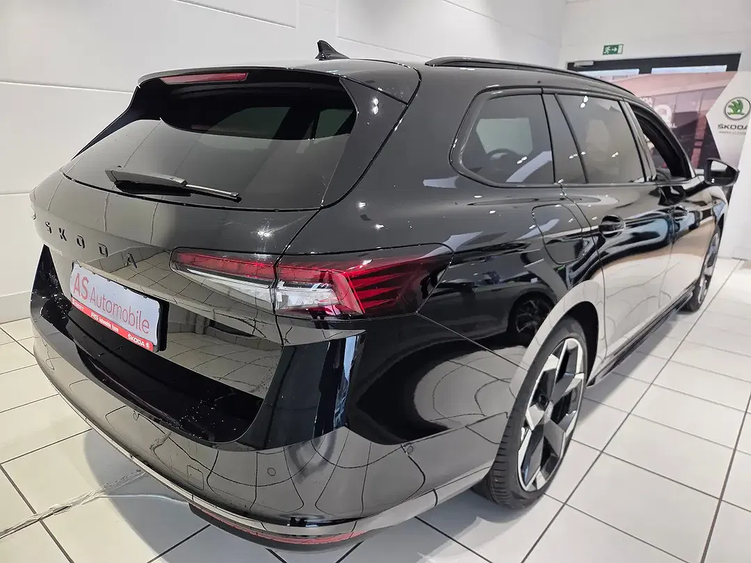 Skoda Superb - Thumbnail 5