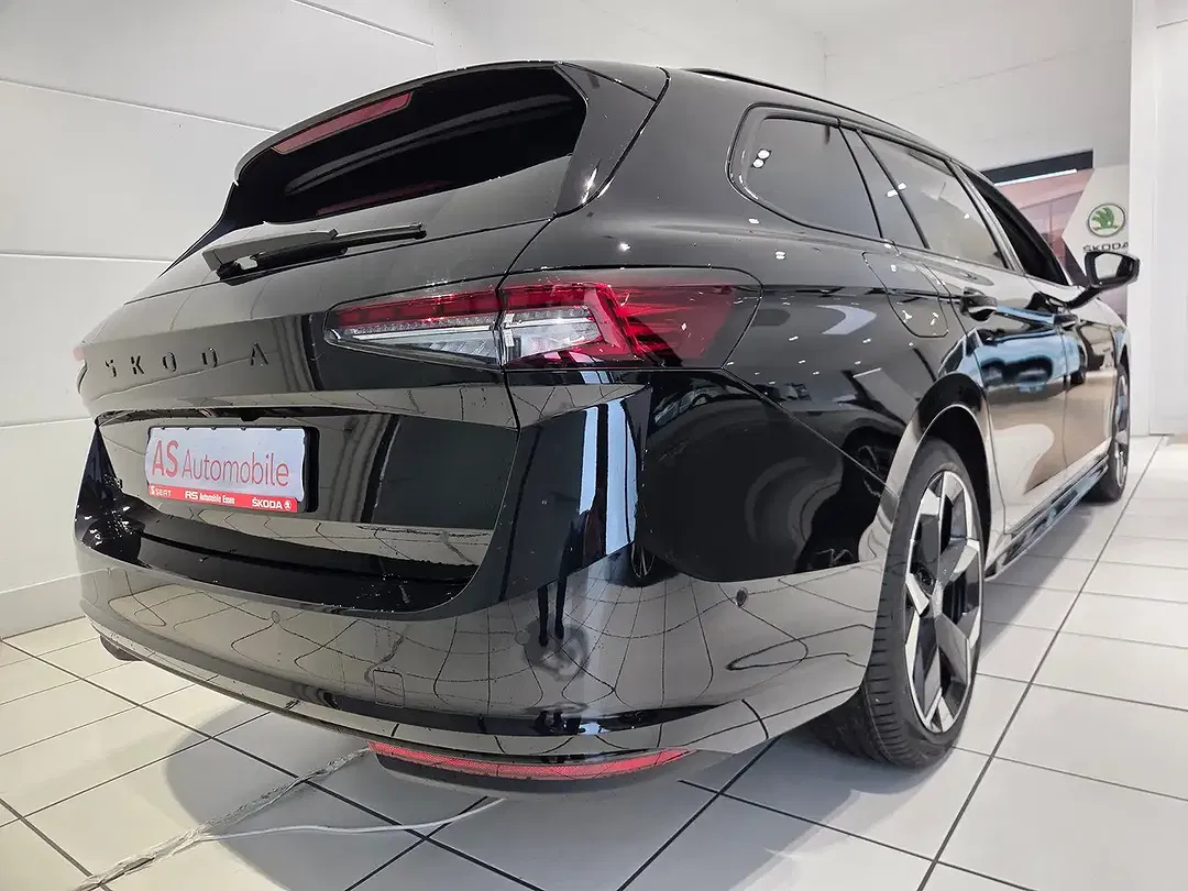 Skoda Superb - Thumbnail 6