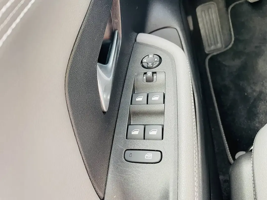 Opel Mokka - Thumbnail 8
