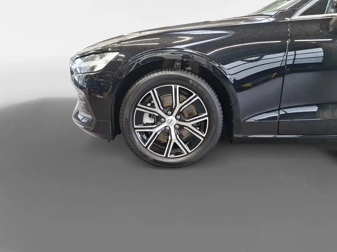 Volvo S60 - Thumbnail 8